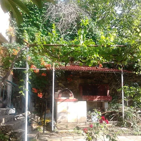 Holiday home Artemis *