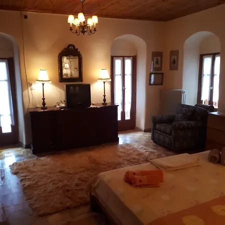Artemis Holiday home *